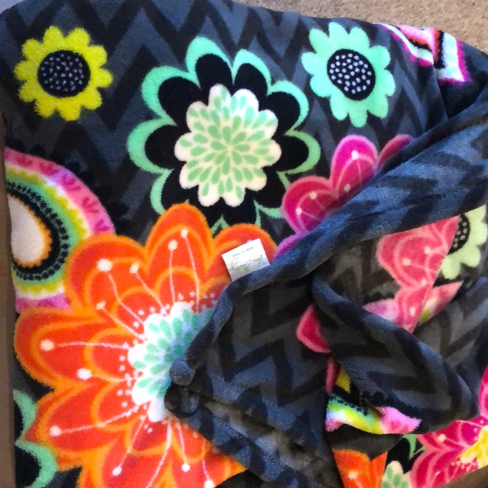 Vera Bradley 80 x50 throw